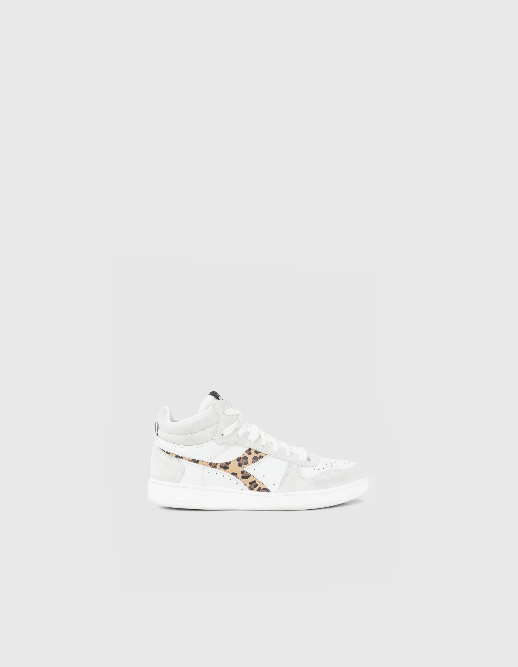 Baskets blanches et imprimé léopard IKKS X DIADORA femme