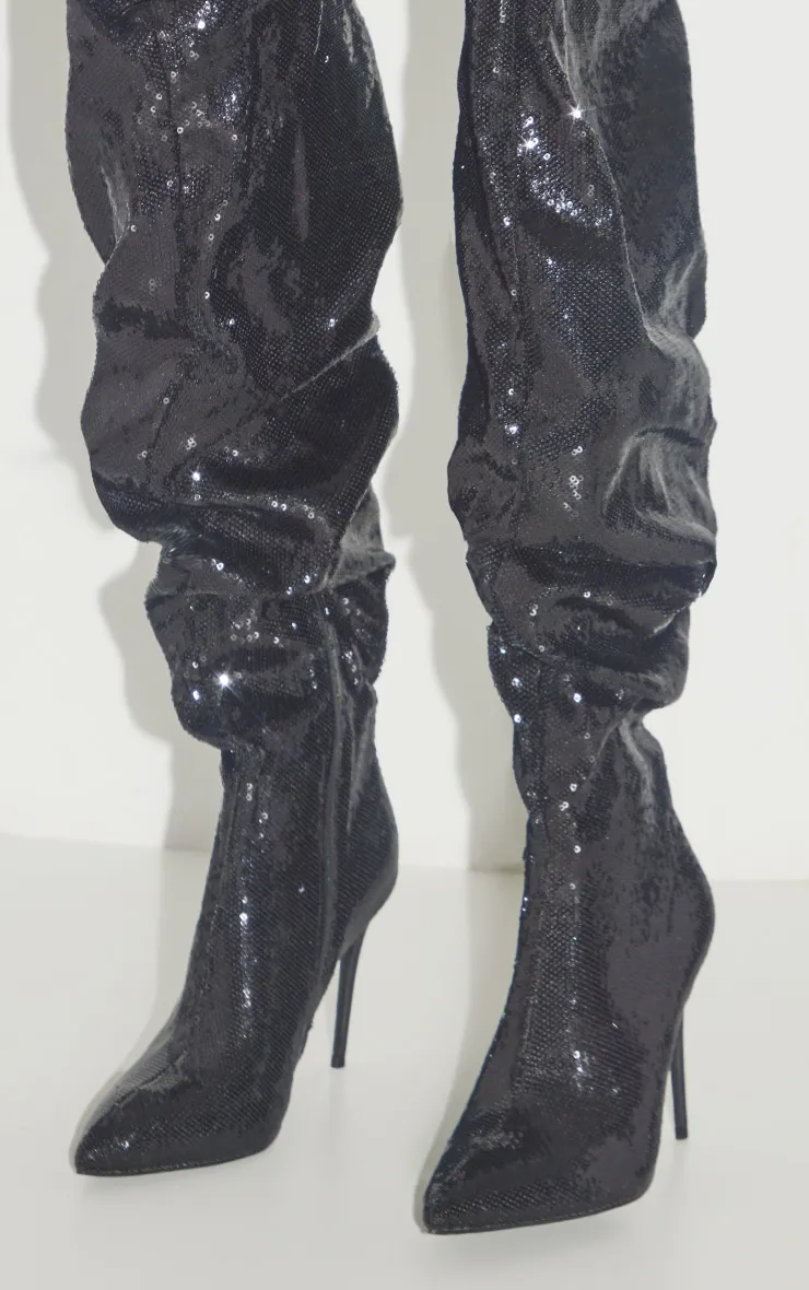 Cuissardes pointues en sequins noirs