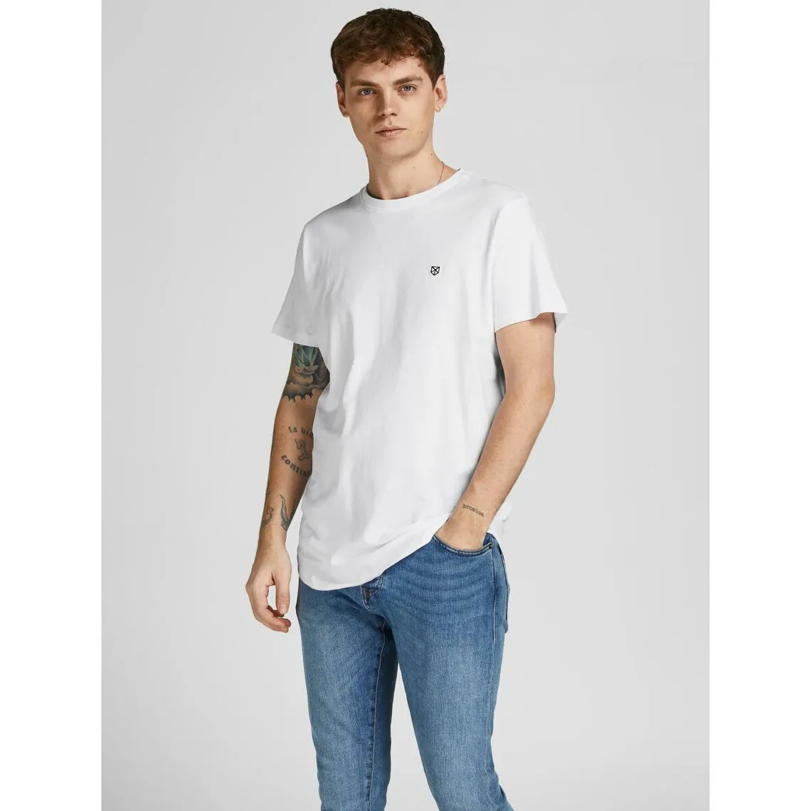 Lot de 5 T-shirts Regular Fit Col rond Manches courtes en coton Jack & Jones - T-shirt / Polo Homme sur MenCorner