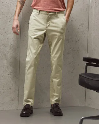 PANTALON DUCK CHINO GRIS CLAIR , PANTALON CHINO COUPE AJUSTÉE Chevignon