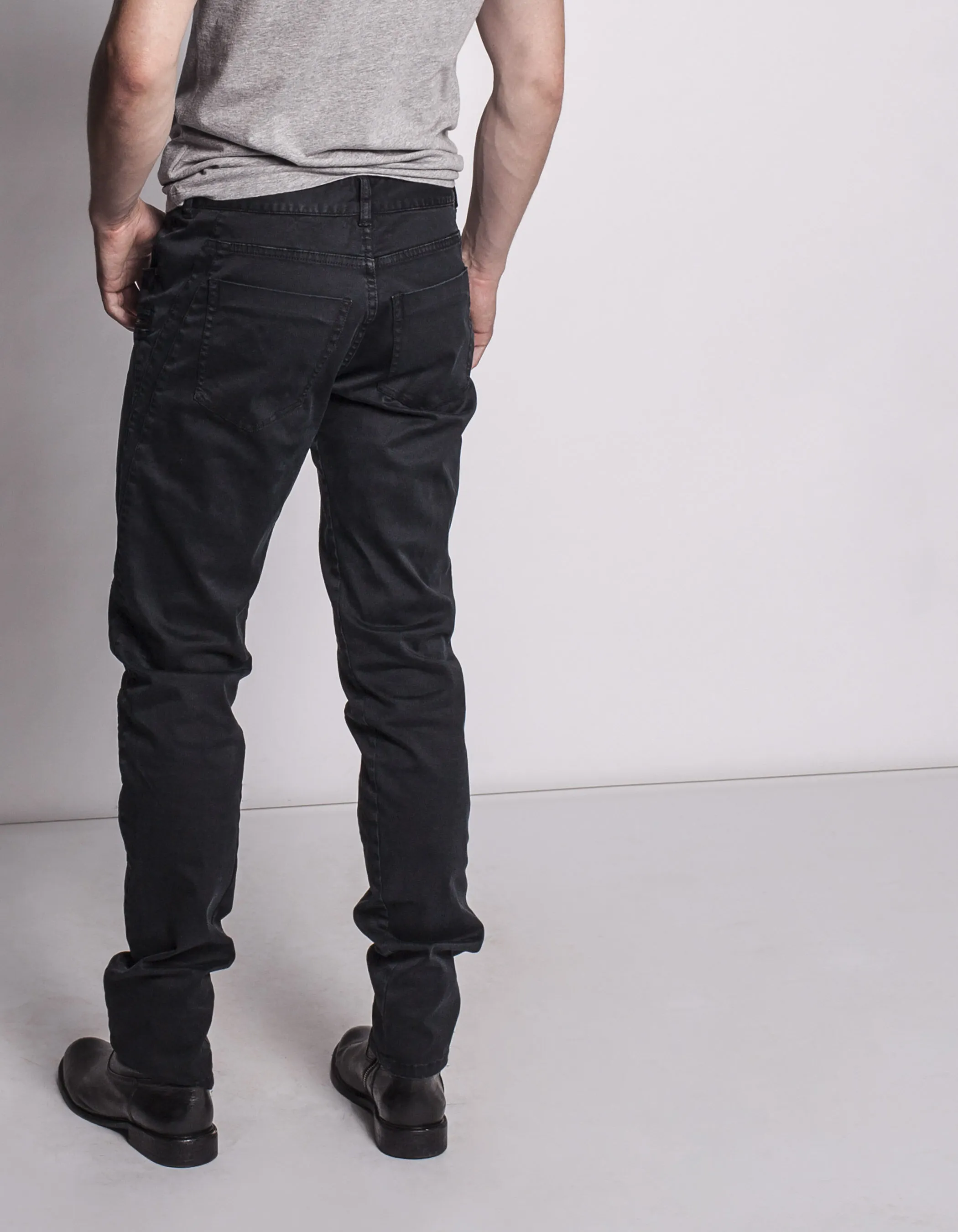 Pantalon gris homme