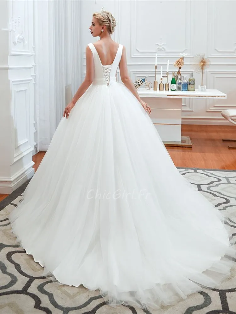 Robe De Mariée Princesse Simple Blanche Tulle Décolleté V Plongeant