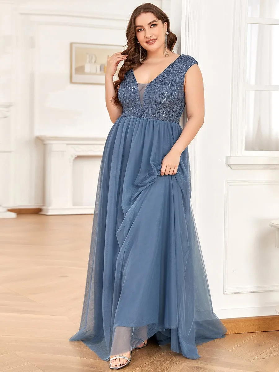 Robe de soirée en tulle à encolure en V plongeante à sequins et illusion de grande taille