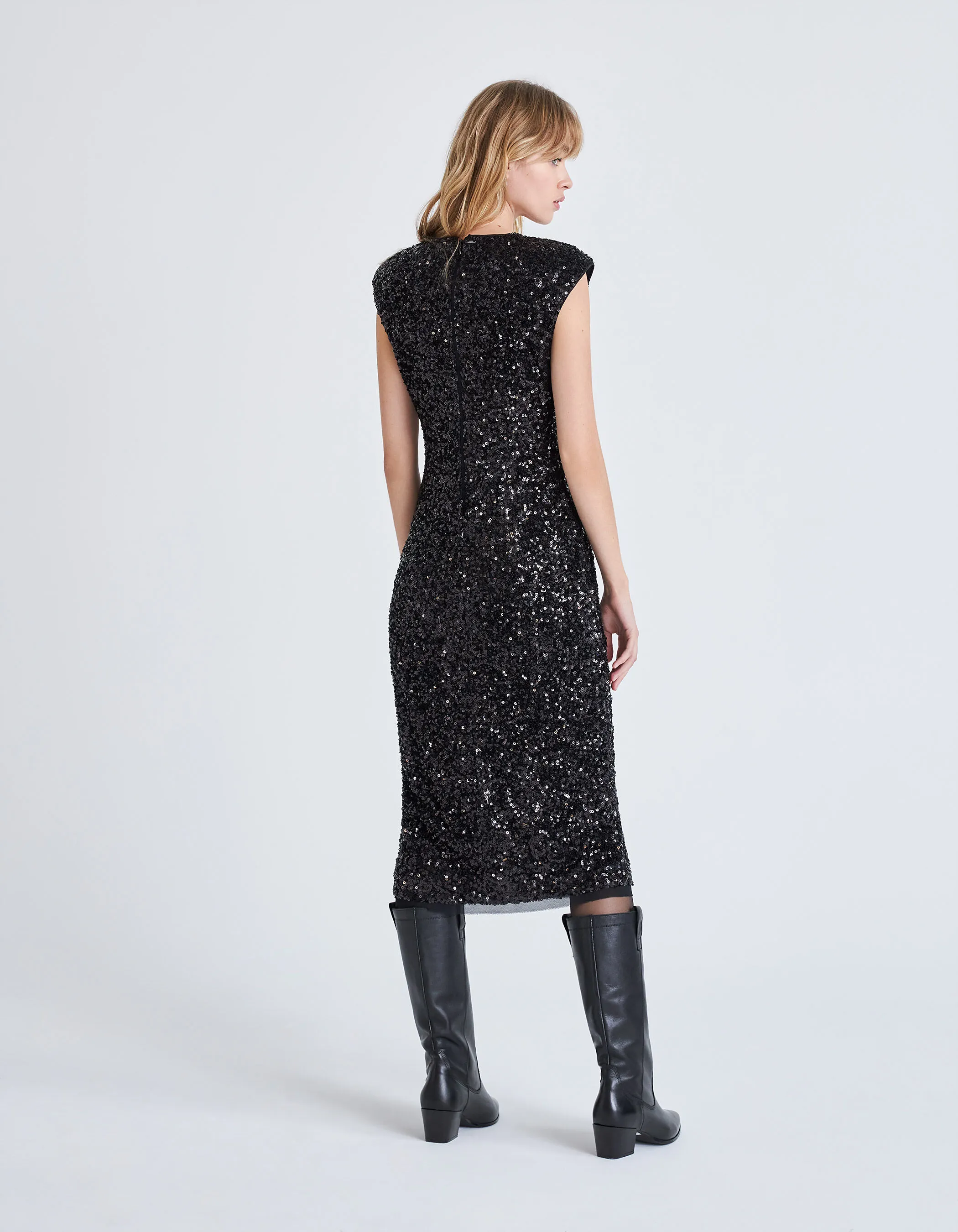 Robe fourreau noire entièrement brodée sequins Femme