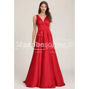 Robe longue avec décolleté plongeant - réf 2103 en Satin