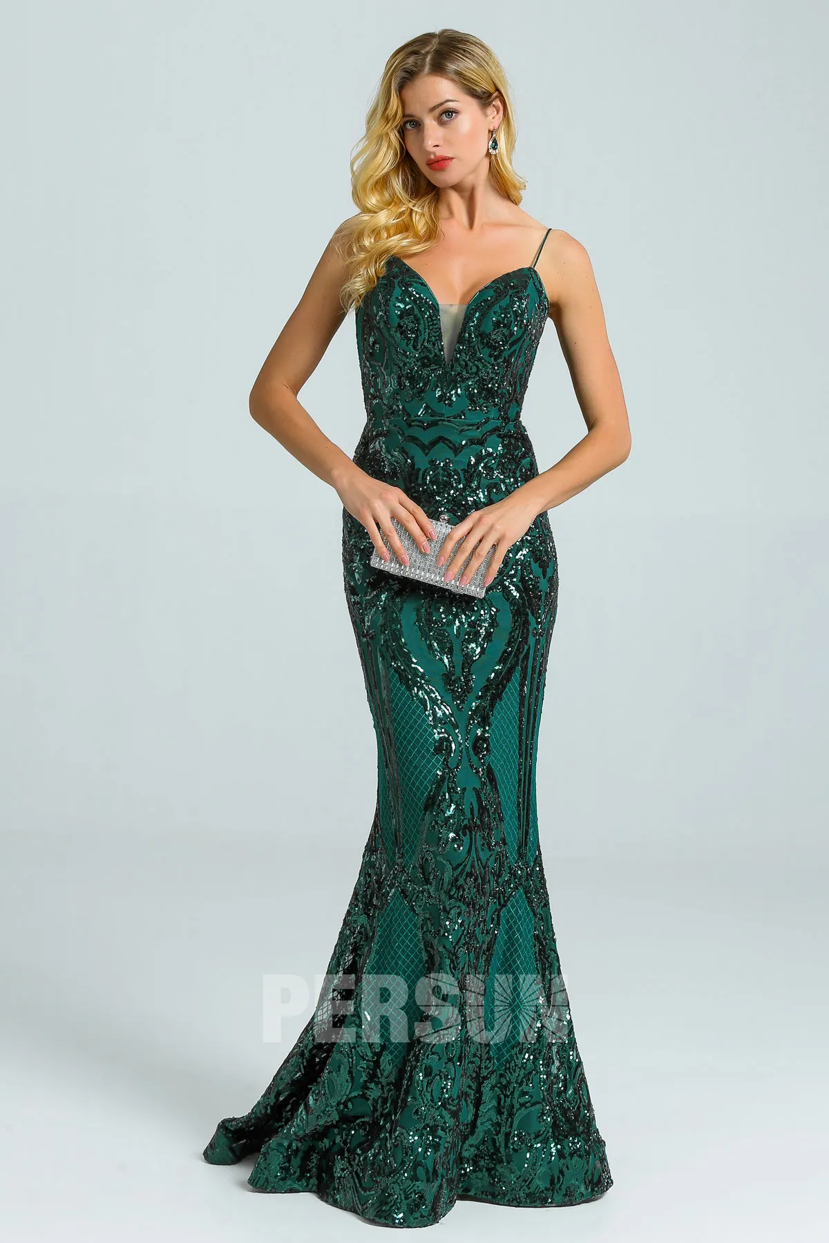 Robe sirène vert sapin longue col v en dentelle de sequins dos nu - Robedesoireelongue.fr