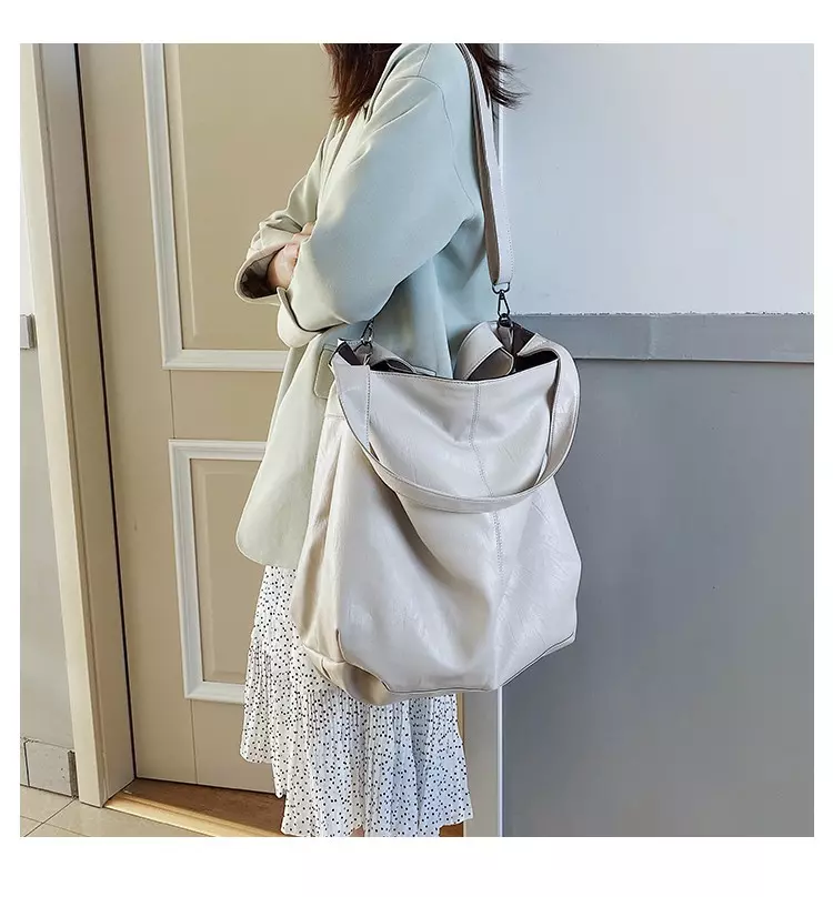 Sac Hobo Fourre-tout à Bandoulière KEISHA 3 Coloris