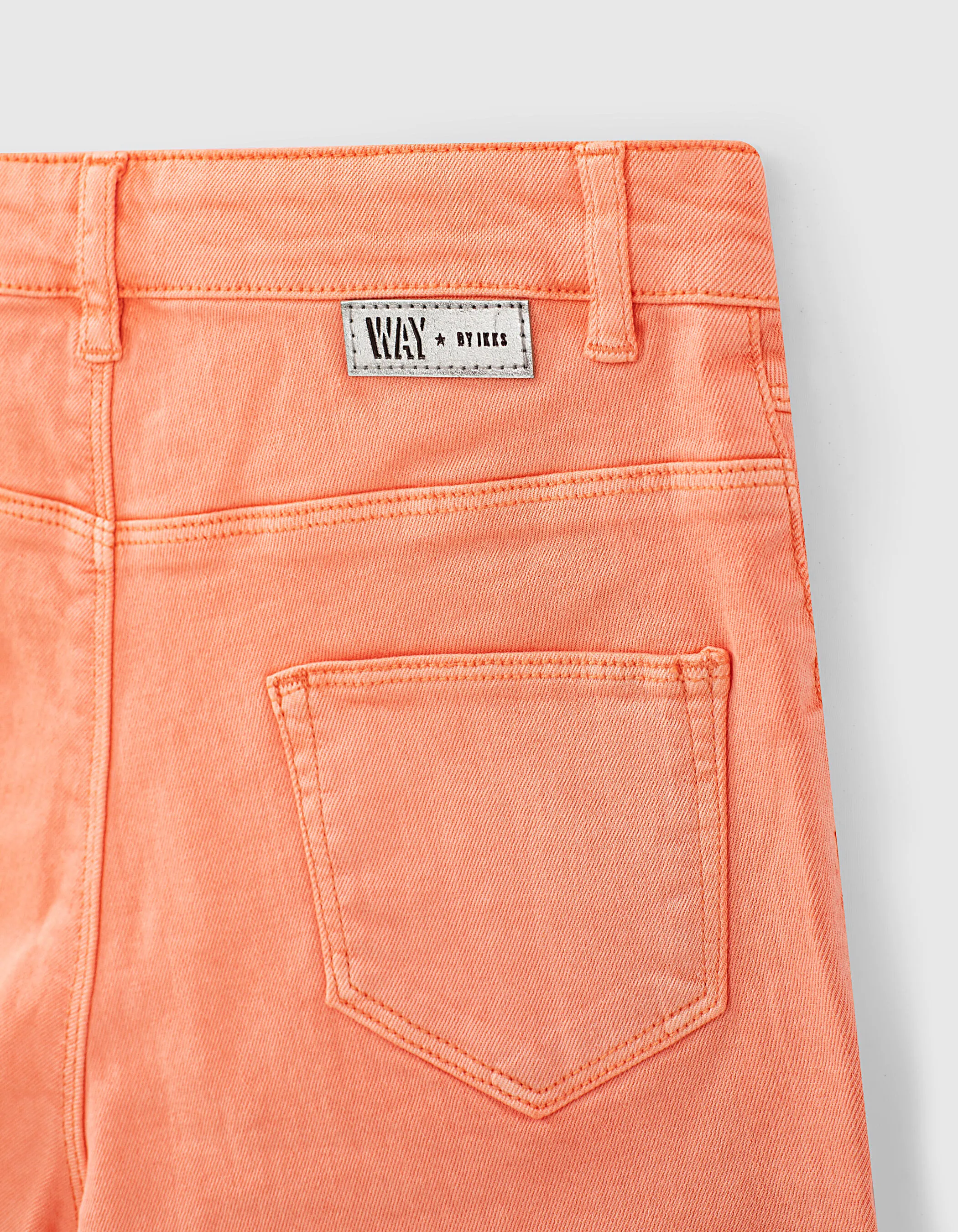 Short en jean corail fluo zippé à taille haute fille 