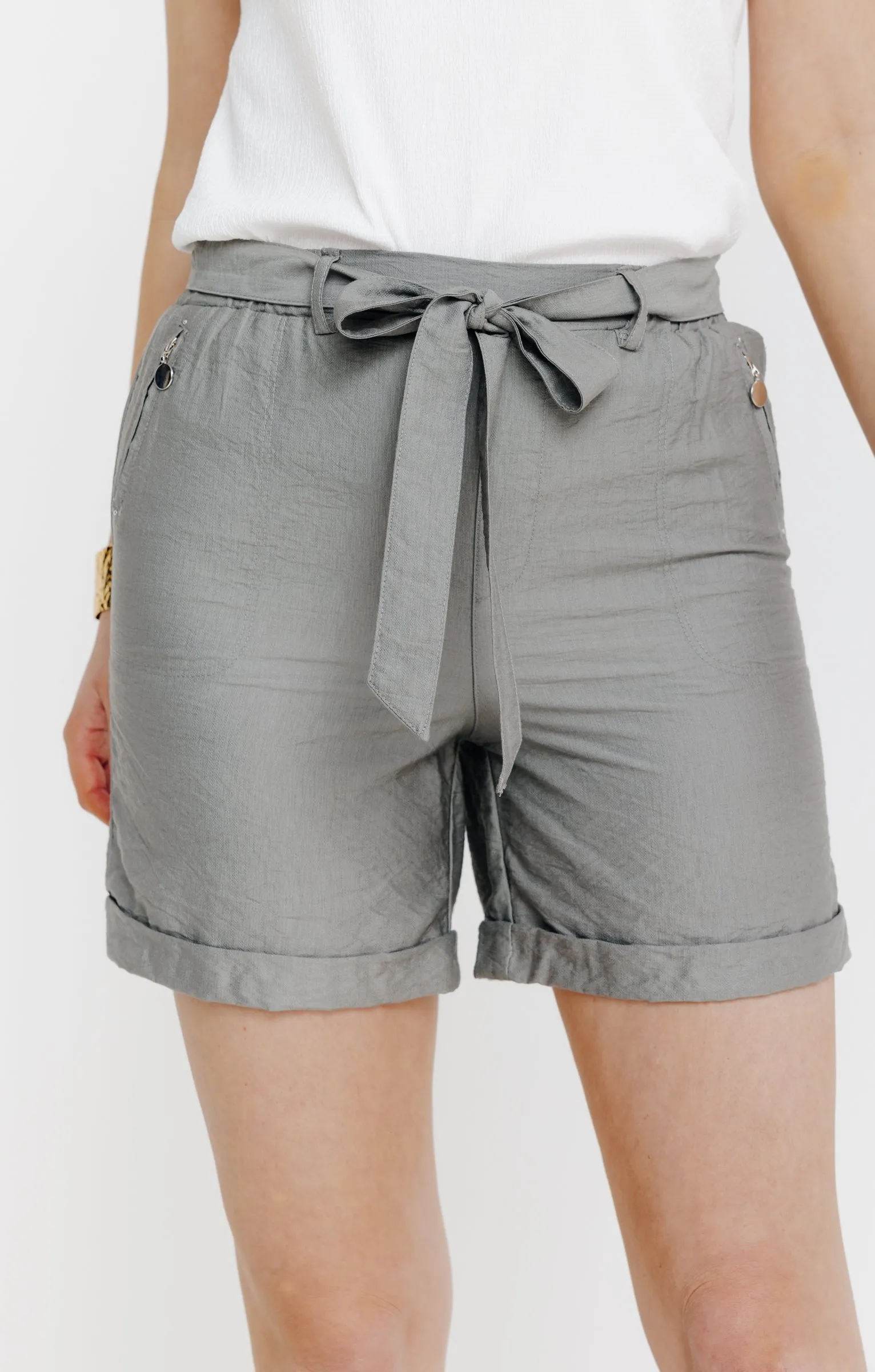 Short fluide avec zip - 23,97 €