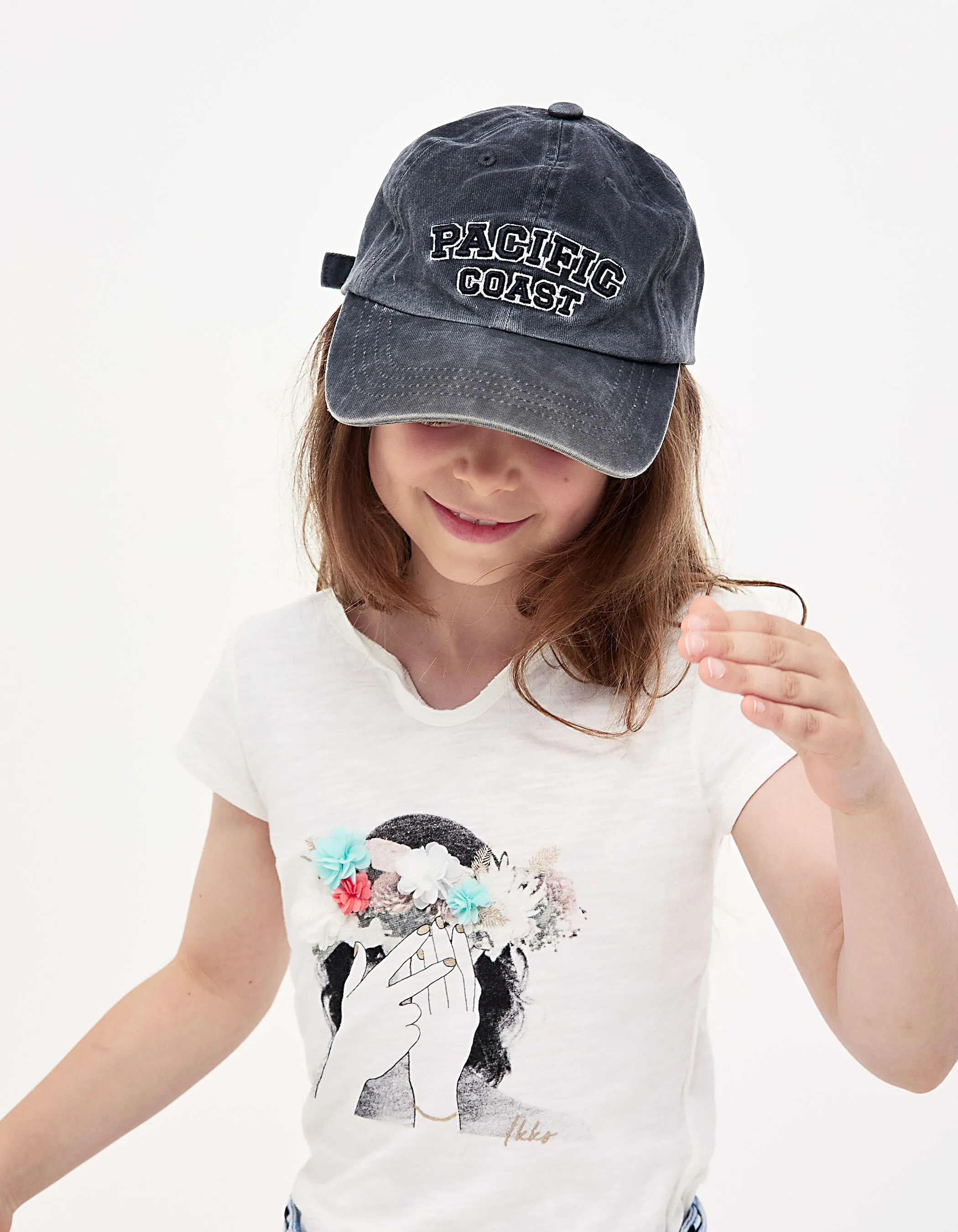 T-shirt blanc cassé avec couronne de fleurs 3D fille