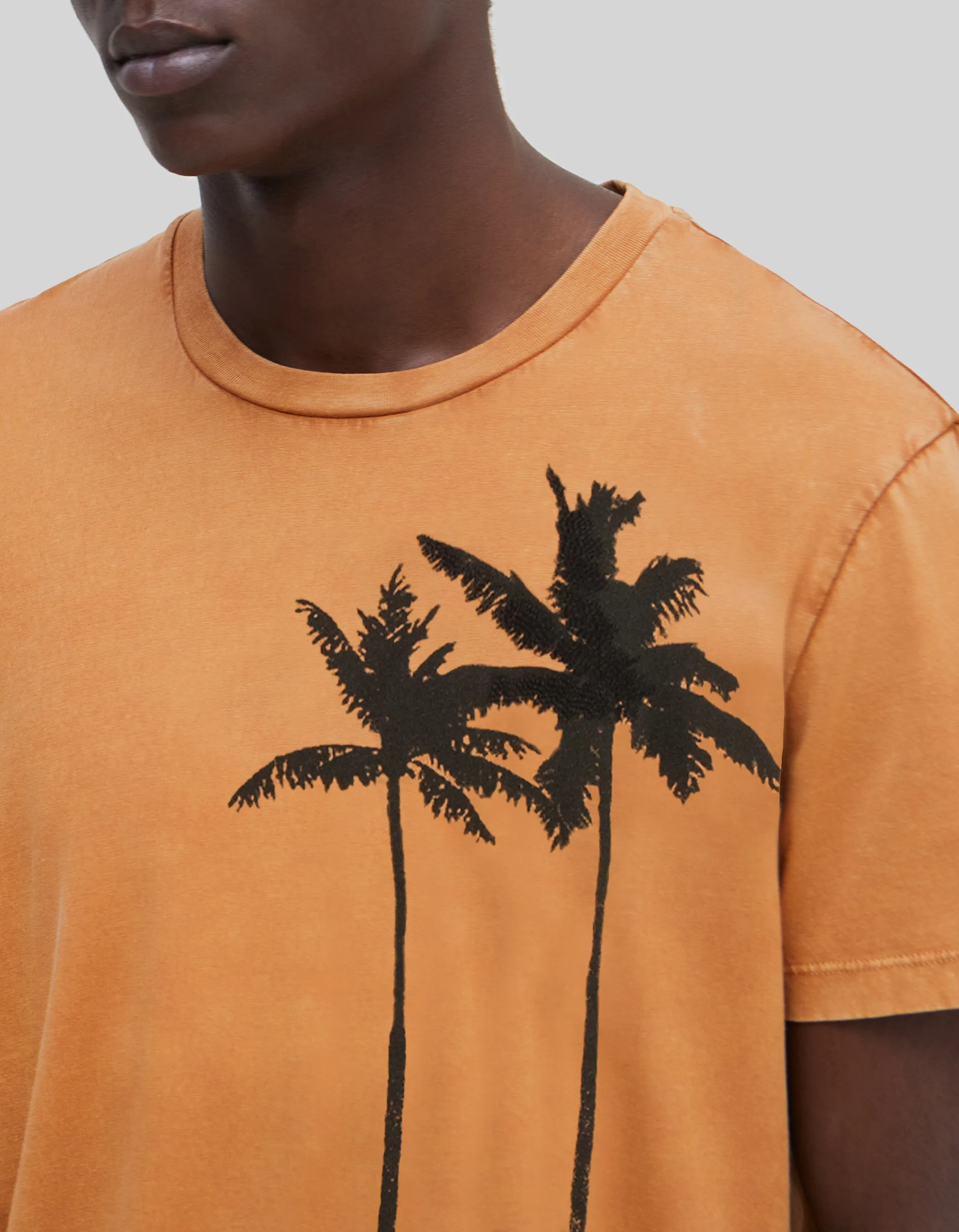 T-shirt cognac visuels palmiers avec broderies Homme