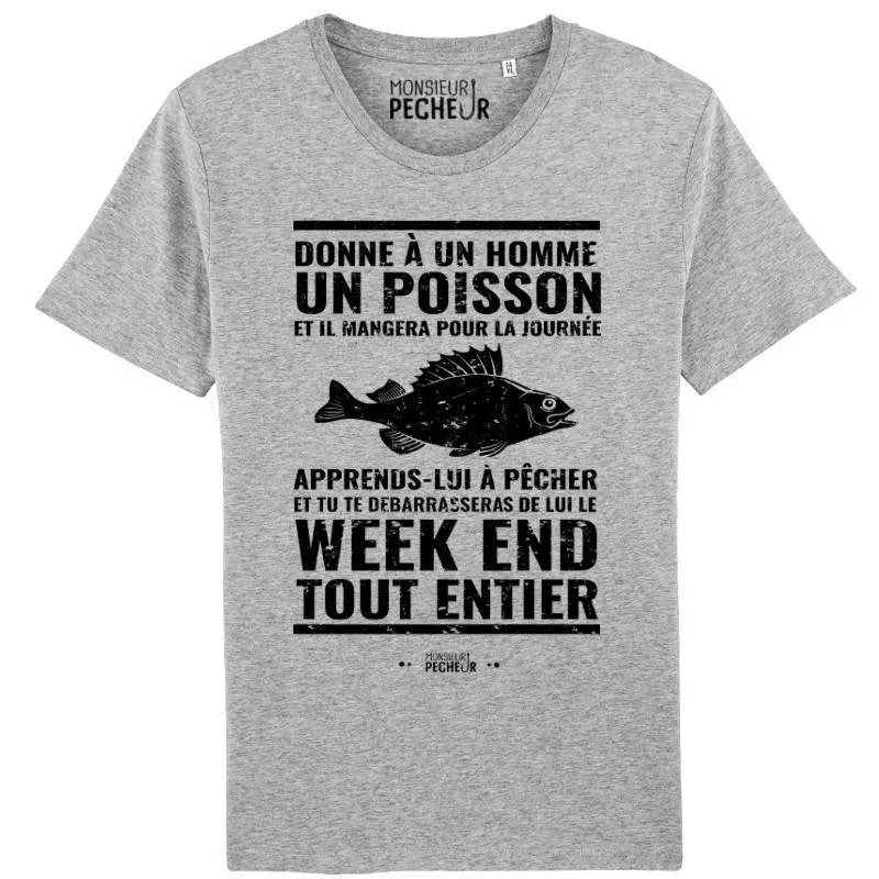 T-Shirt Donne à un homme un poisson